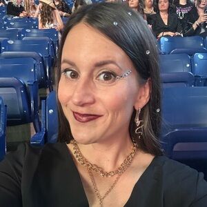 Meet your Posher, Mackenzie